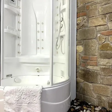 Ebhouse Capiago Intimiano